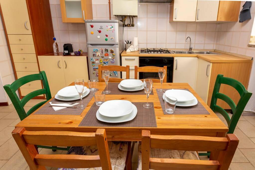 Casa Nicole Self Check-In Villa Albizzate Екстериор снимка